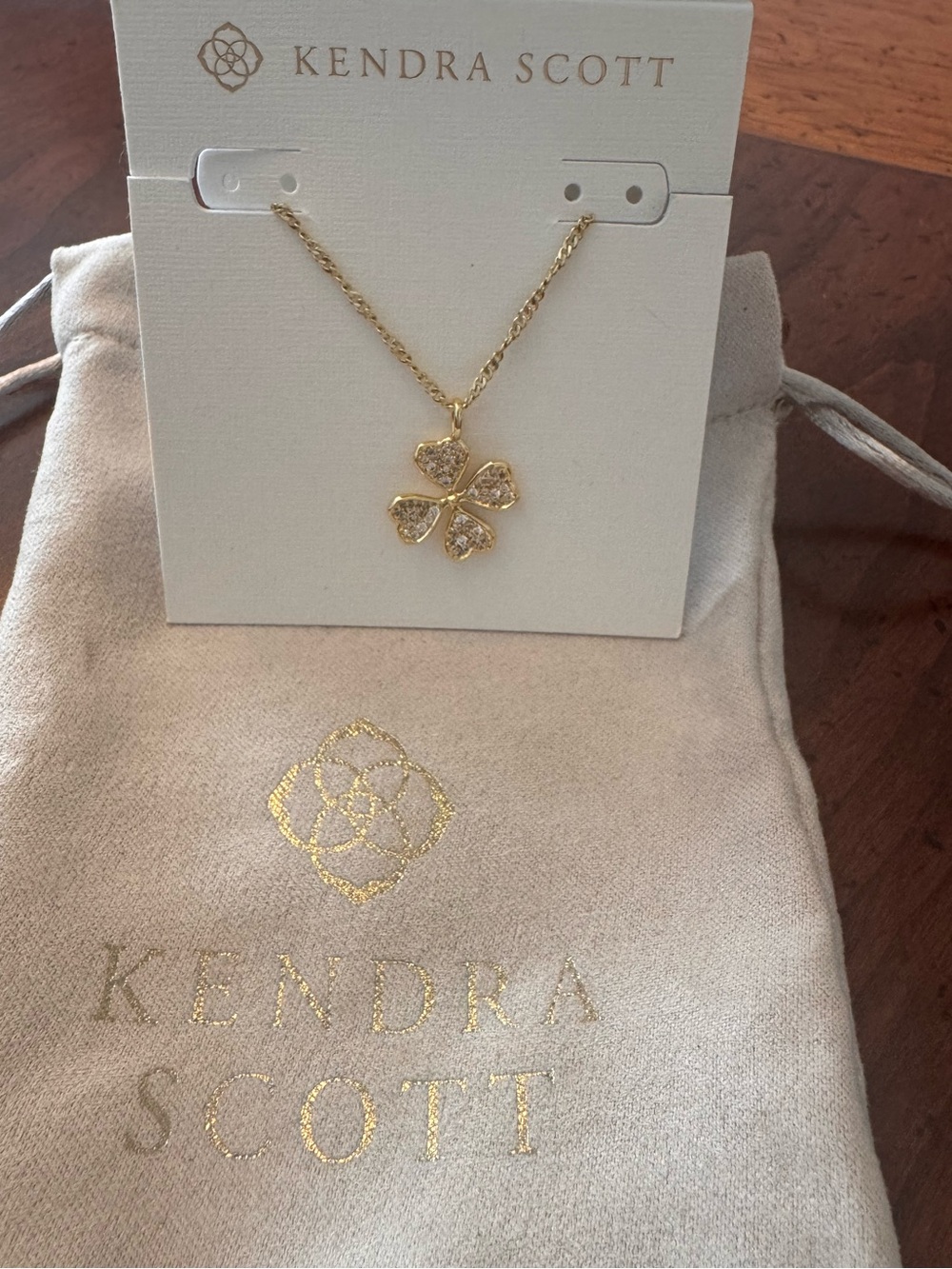 NWT Kendra Scott Gold Clover Pendant Necklace with Crystal Accents
